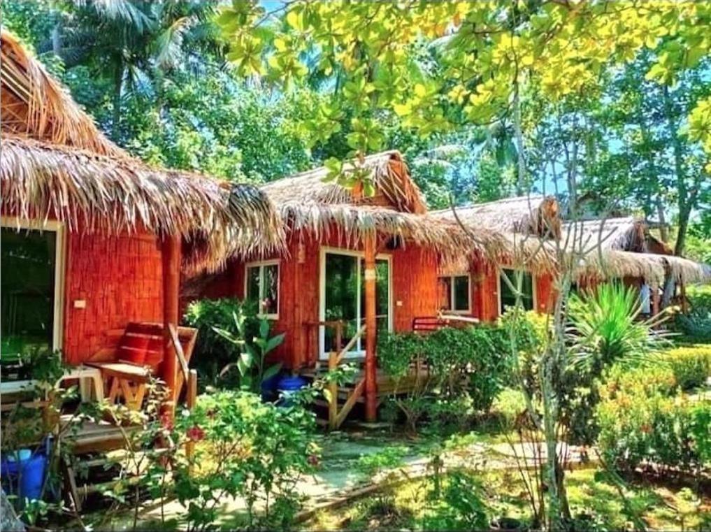 Mook Montra Resort Sea Front Koh Mook Exterior photo