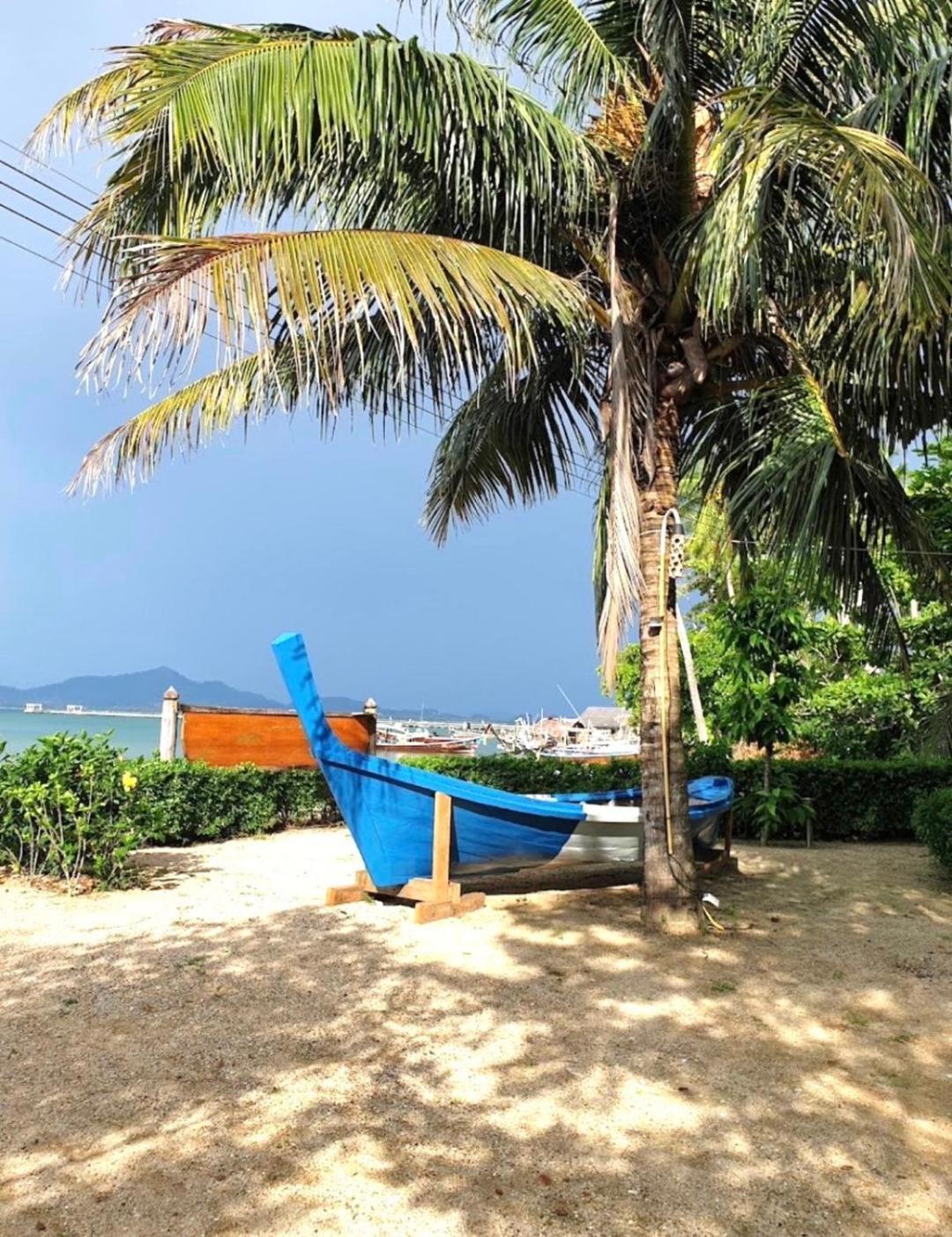 Mook Montra Resort Sea Front Koh Mook Exterior photo