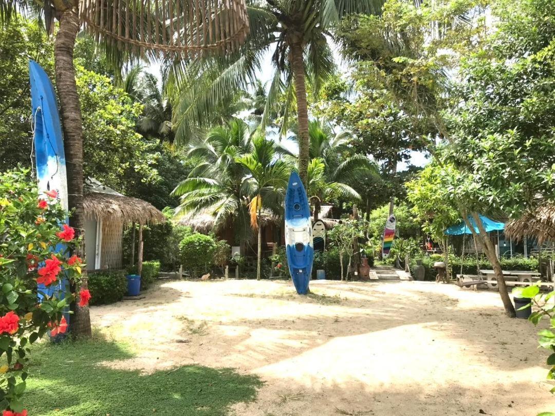 Mook Montra Resort Sea Front Koh Mook Exterior photo
